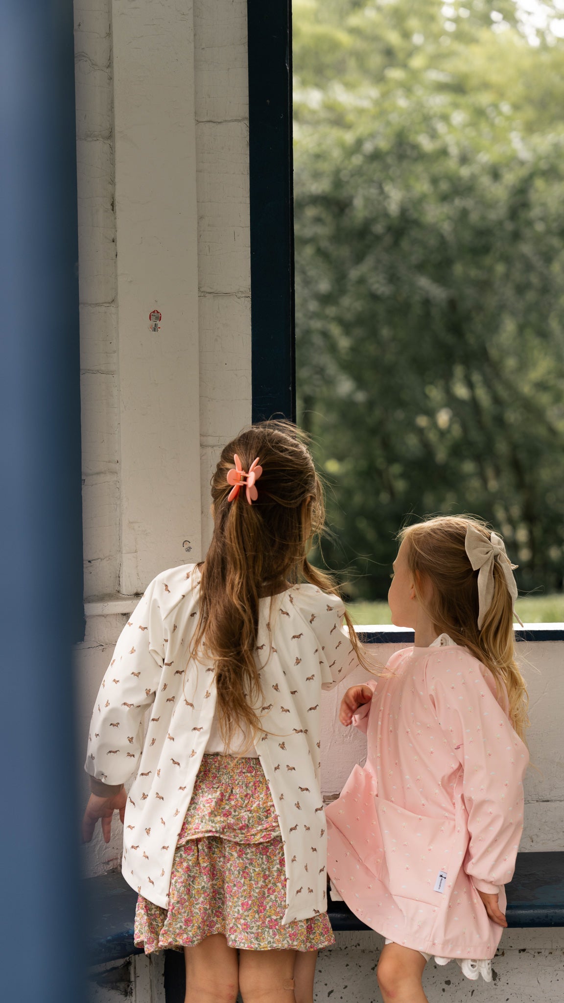 Waterproof Kids Art Smock — Mess-Proof Painting Apron